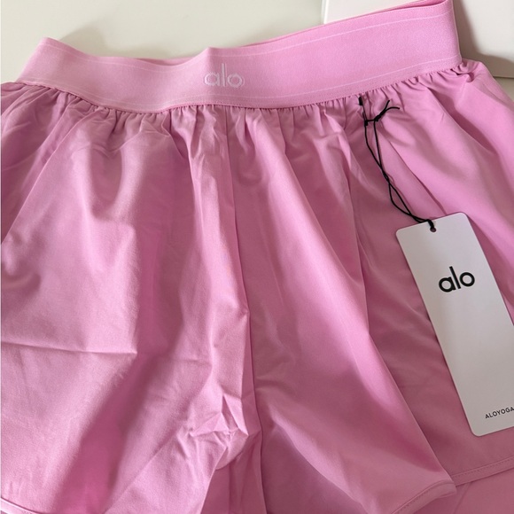 ALO Yoga Pants - ALO Yoga Light Pink Athletic Shorts